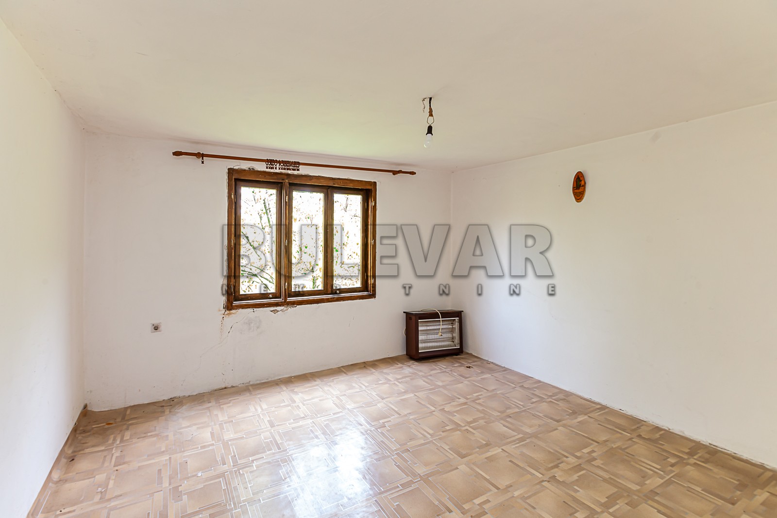 Trosobna kuća, 129 m2, Niška Banja, Sinđelićev trg ID: p-011394 13