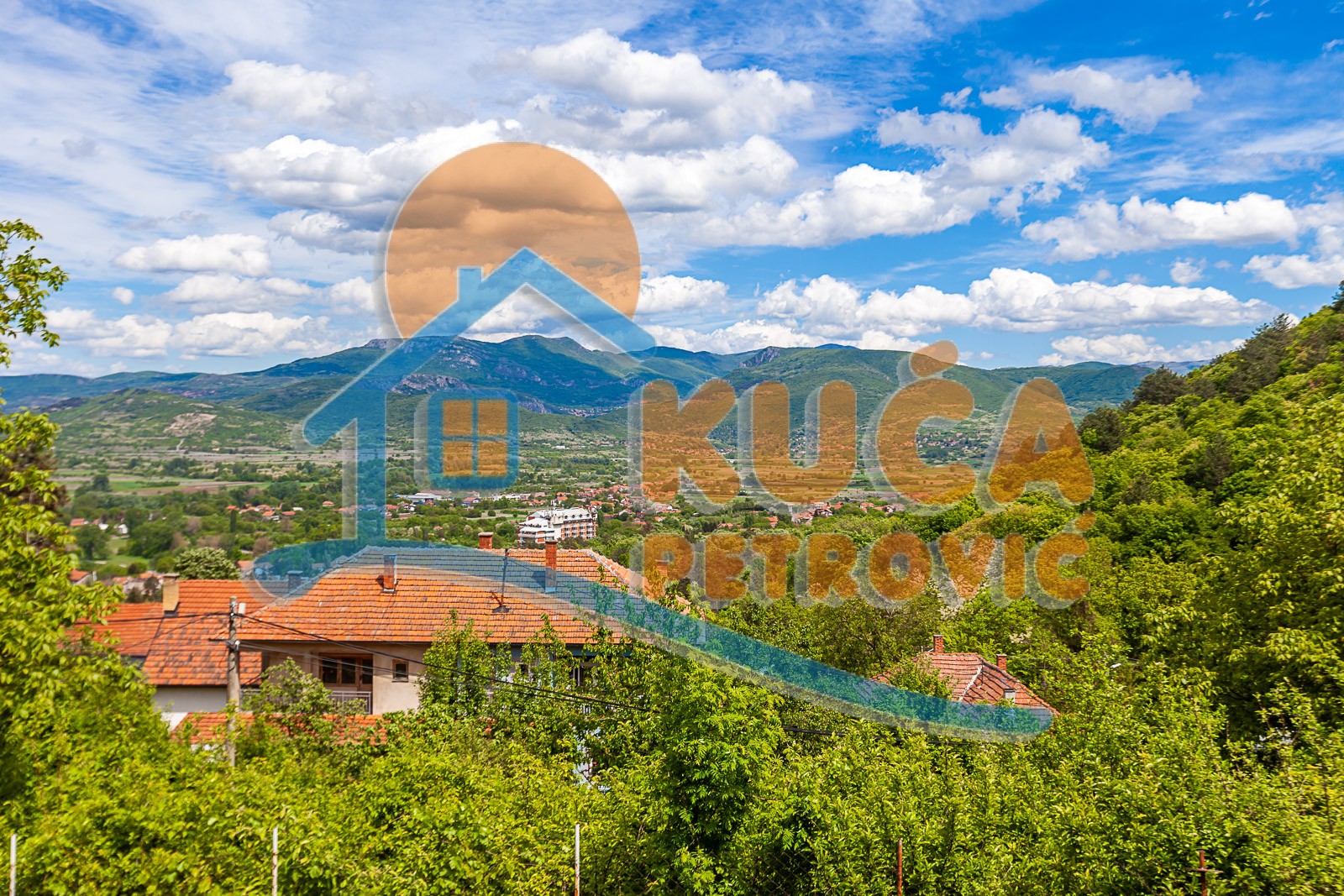 Trosobna kuća, 129 m2, Niška Banja, Sinđelićev trg ID: p-011394 22