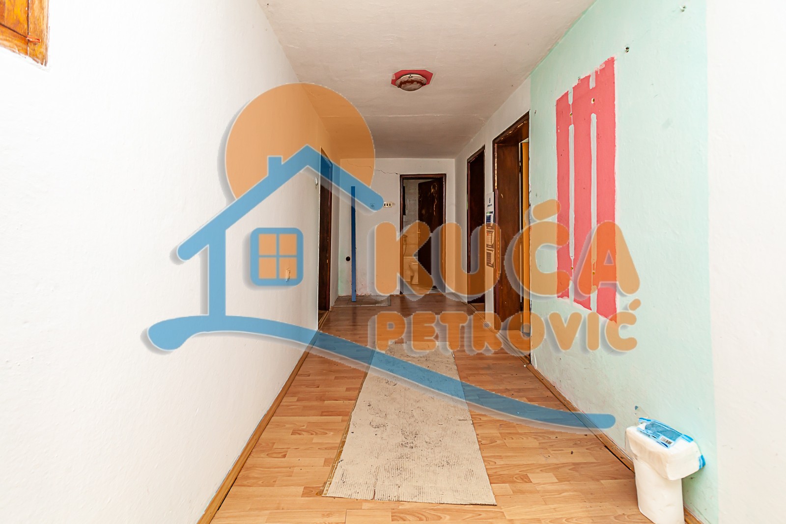 Trosobna kuća, 129 m2, Niška Banja, Sinđelićev trg ID: p-011394 7