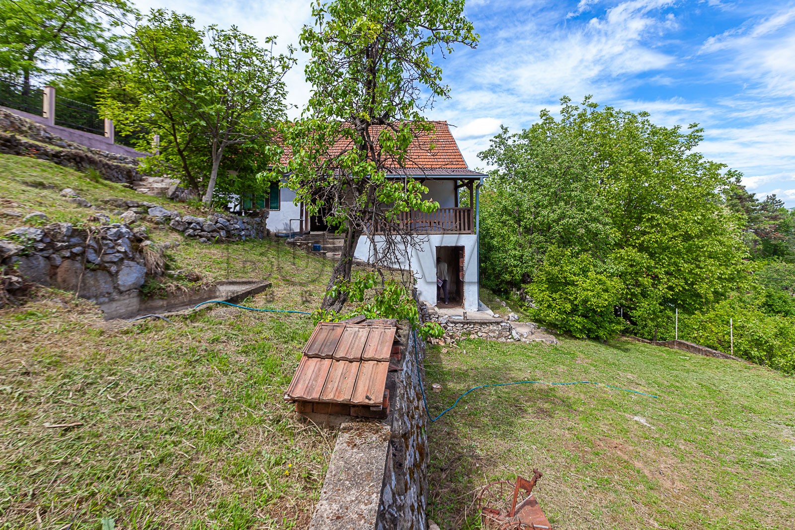 Trosobna kuća, 129 m2, Niška Banja, Sinđelićev trg ID: p-011394 3