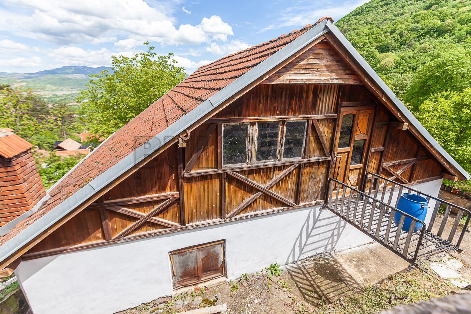 Trosobna kuća, 129 m2, Niška Banja, Sinđelićev trg ID: p-011394 5