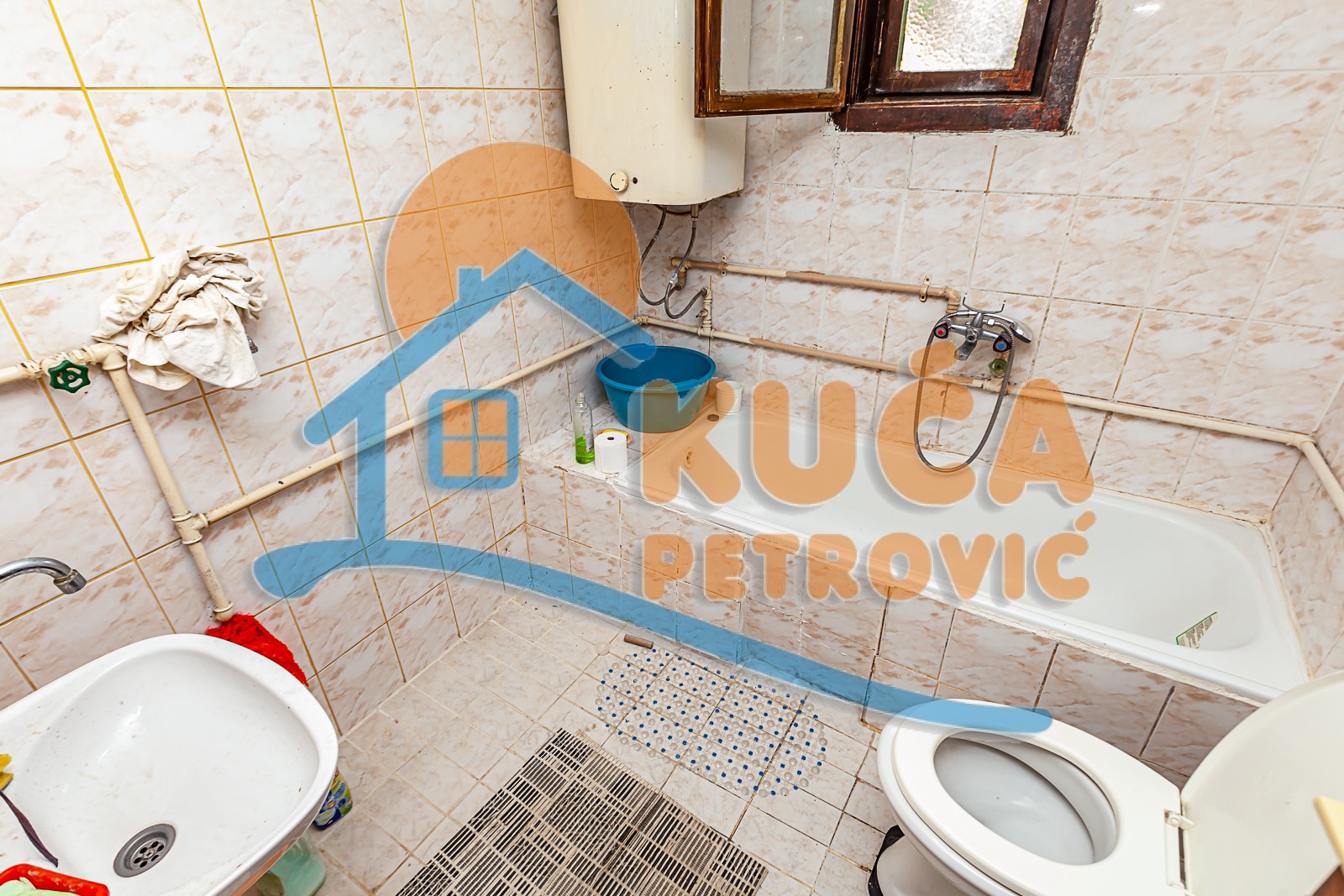 Trosobna kuća, 129 m2, Niška Banja, Sinđelićev trg ID: p-011394 14