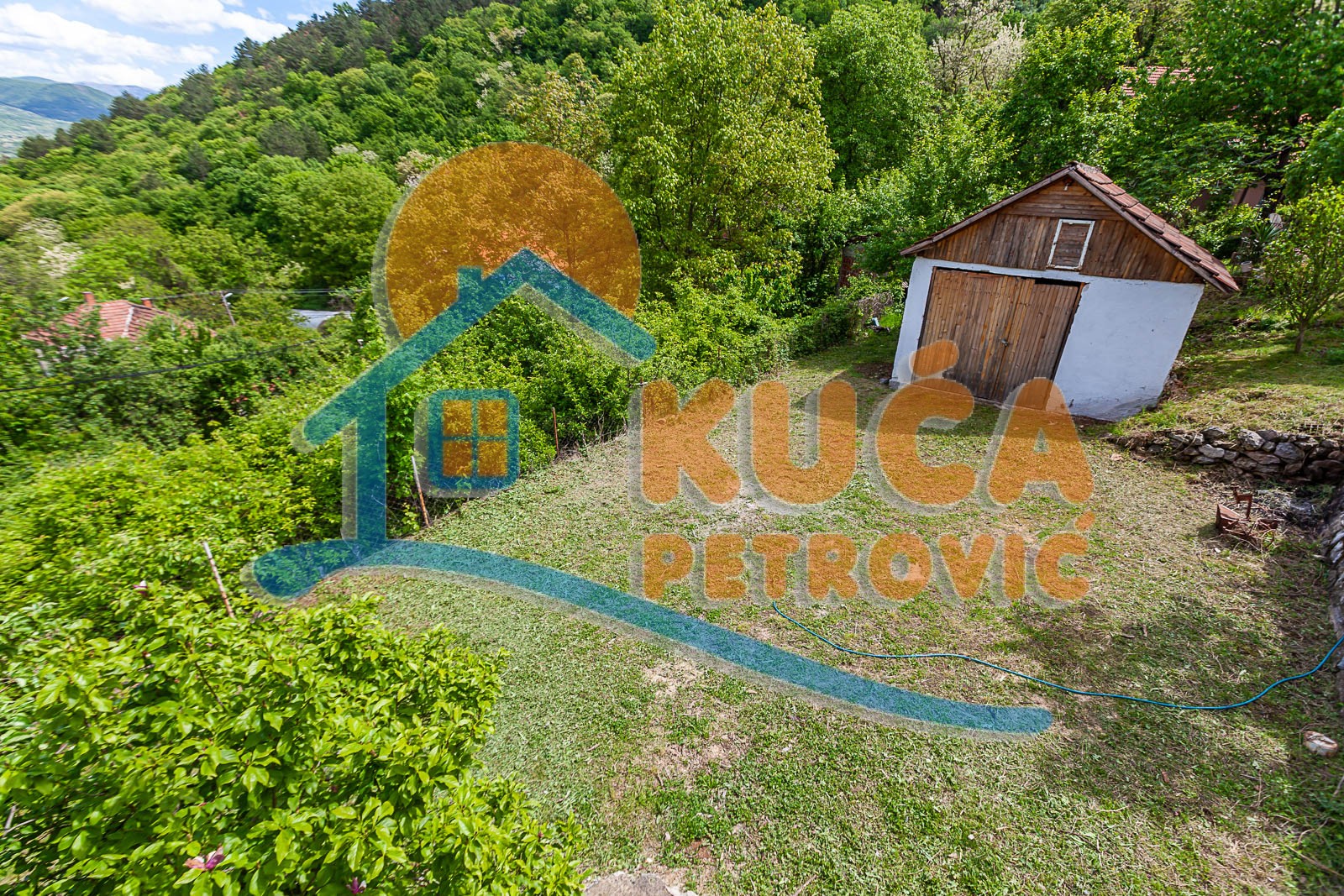 Trosobna kuća, 129 m2, Niška Banja, Sinđelićev trg ID: p-011394 17
