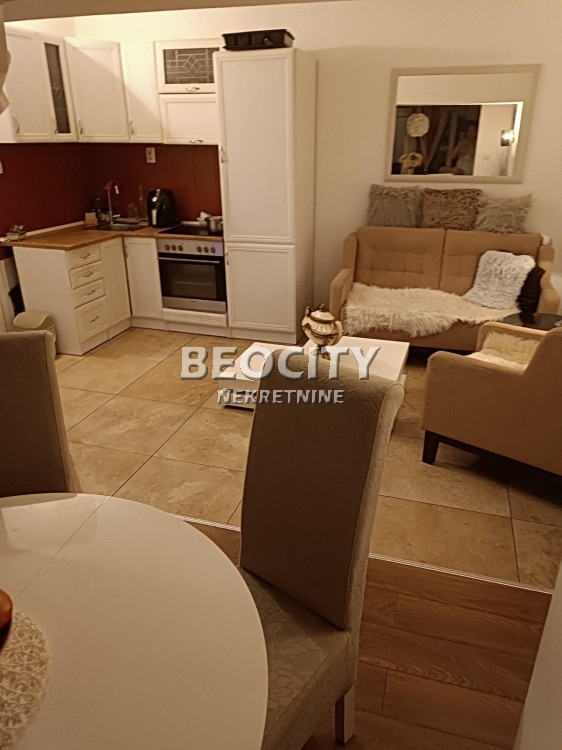 Dvosoban stan, 52 m2, Futoška, Ćirpanova ID: 109531 1