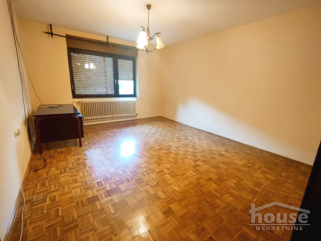 Kuca,BAČKA TOPOLA,CENTAR252m2,95000€ , ID: 3046210 23