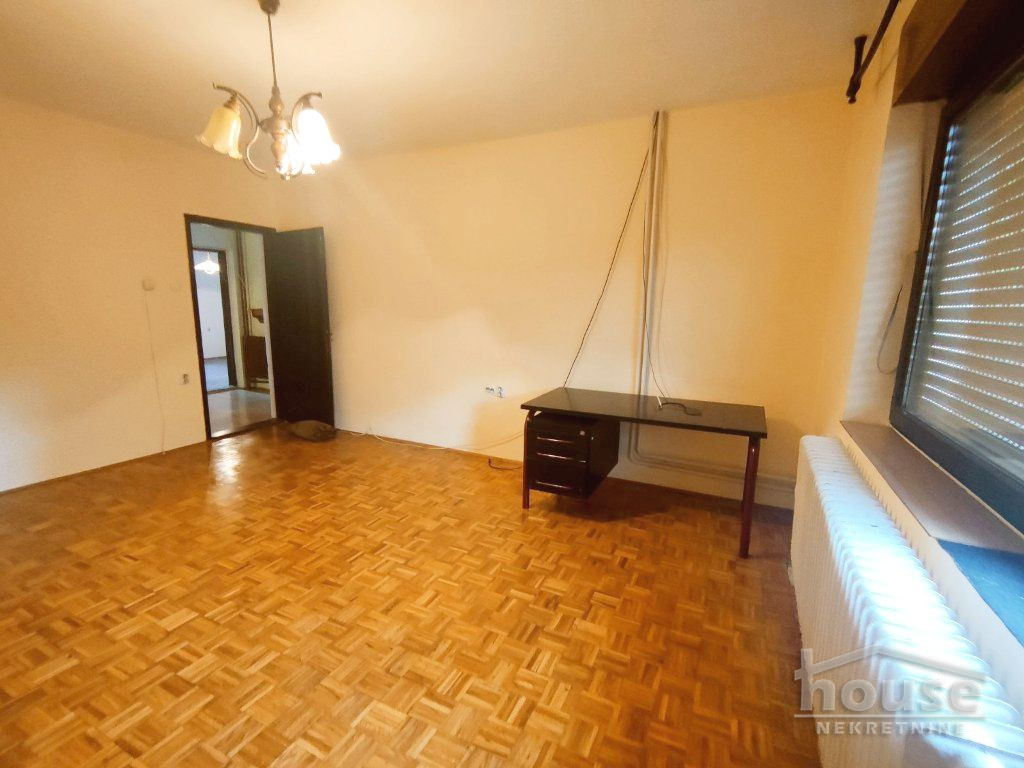 Kuca,BAČKA TOPOLA,CENTAR252m2,95000€ , ID: 3046210 21