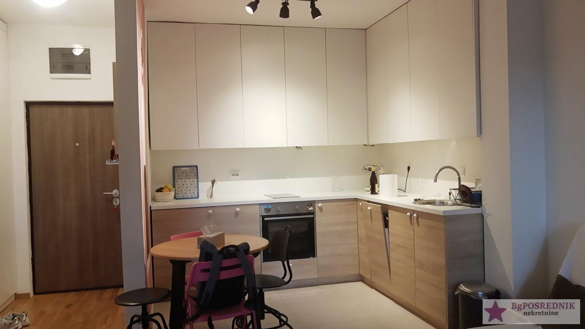 Voždovac, Lekino brdo, Pašmanska, 43m2 3