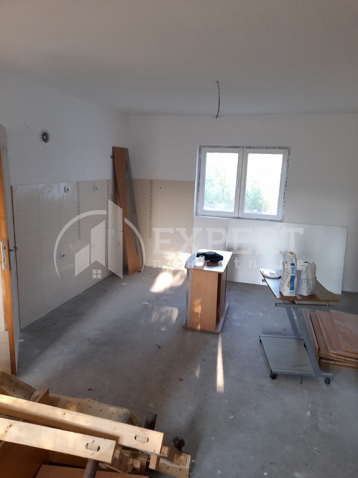 četvorosobna kuća, 204 m2, Donja Vrežina, Kninska ID: p-011456 28