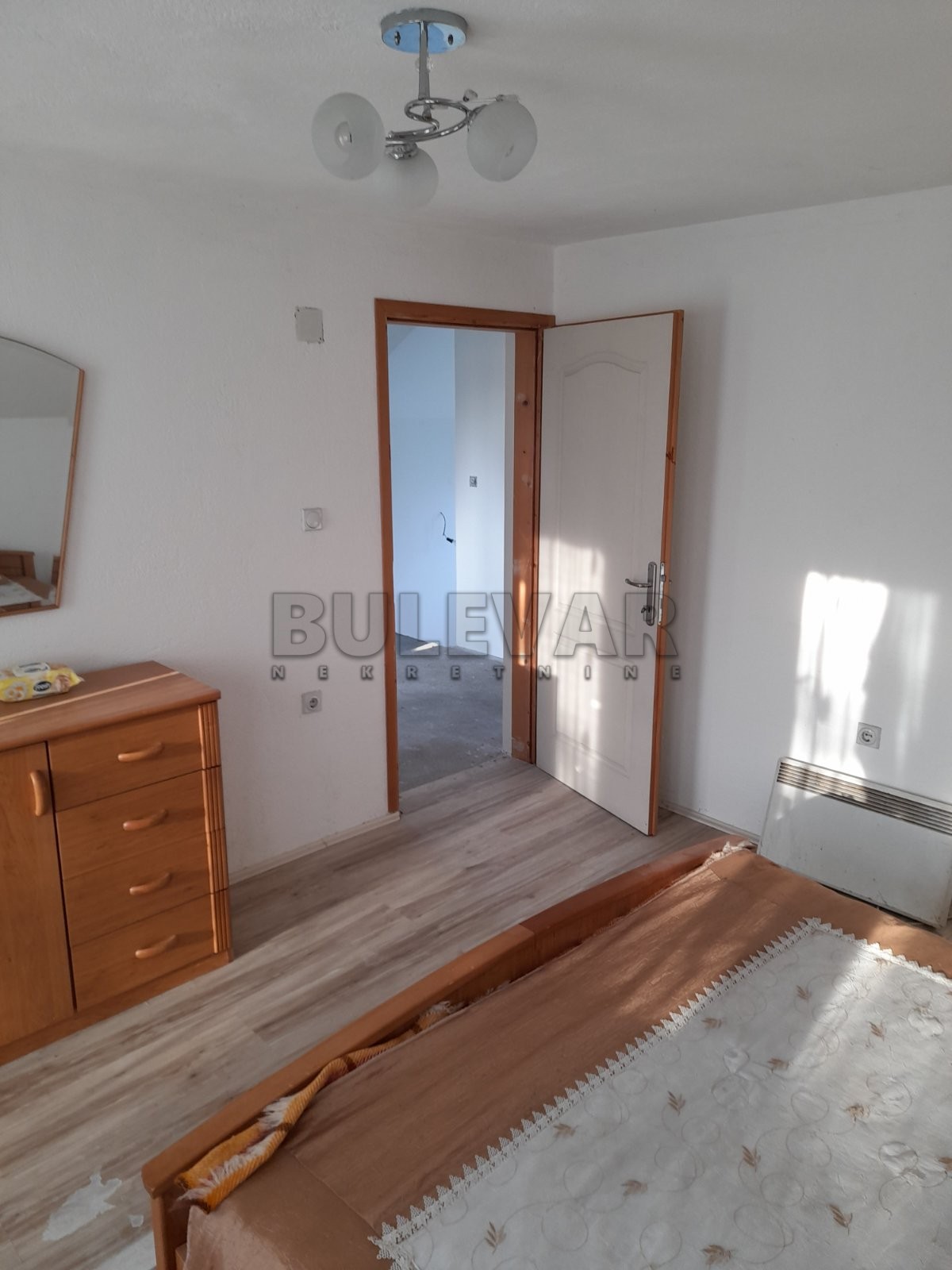 četvorosobna kuća, 204 m2, Donja Vrežina, Kninska ID: p-011456 19