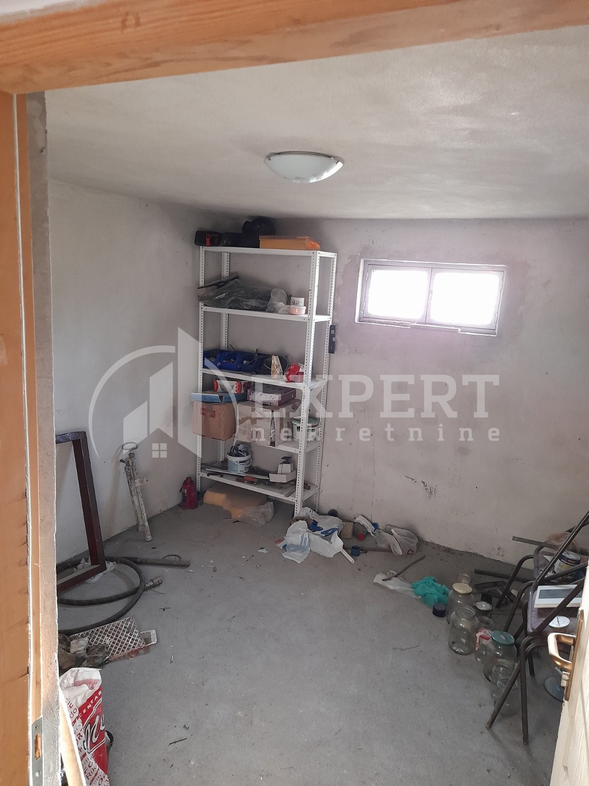 četvorosobna kuća, 204 m2, Donja Vrežina, Kninska ID: p-011456 1