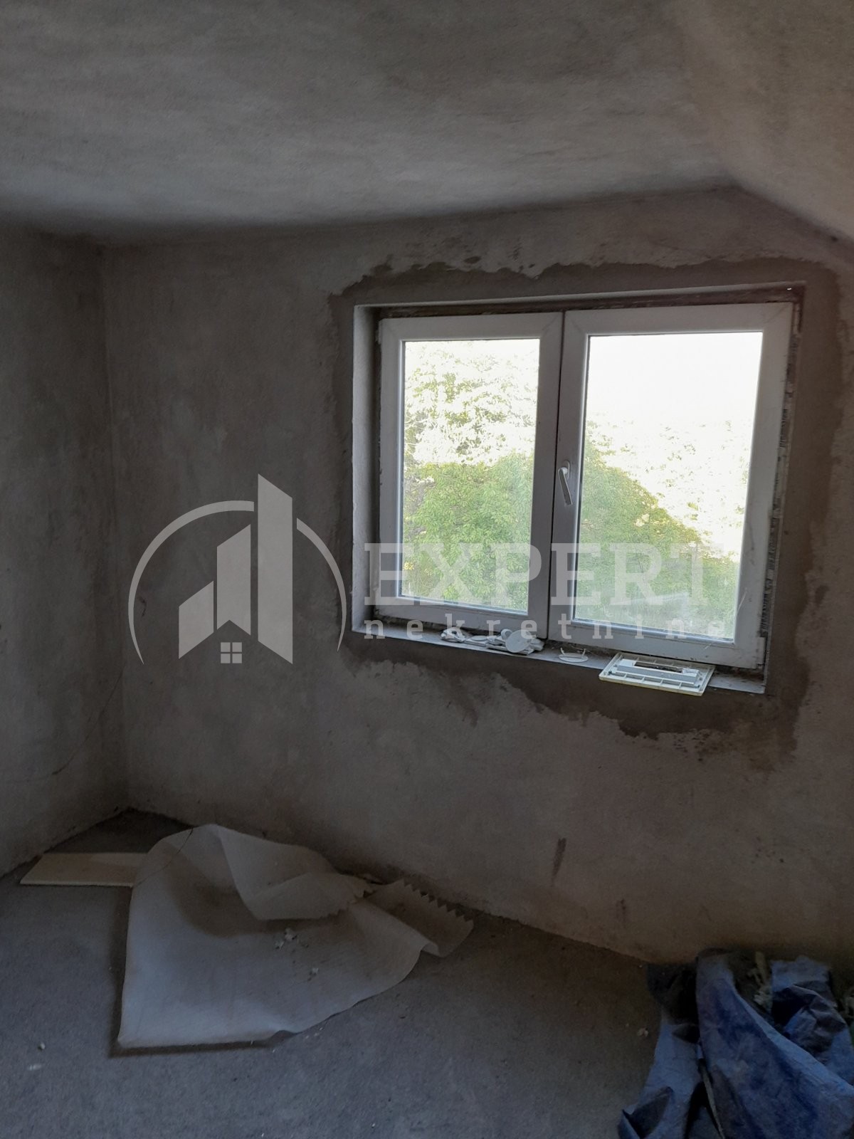 četvorosobna kuća, 204 m2, Donja Vrežina, Kninska ID: p-011456 20