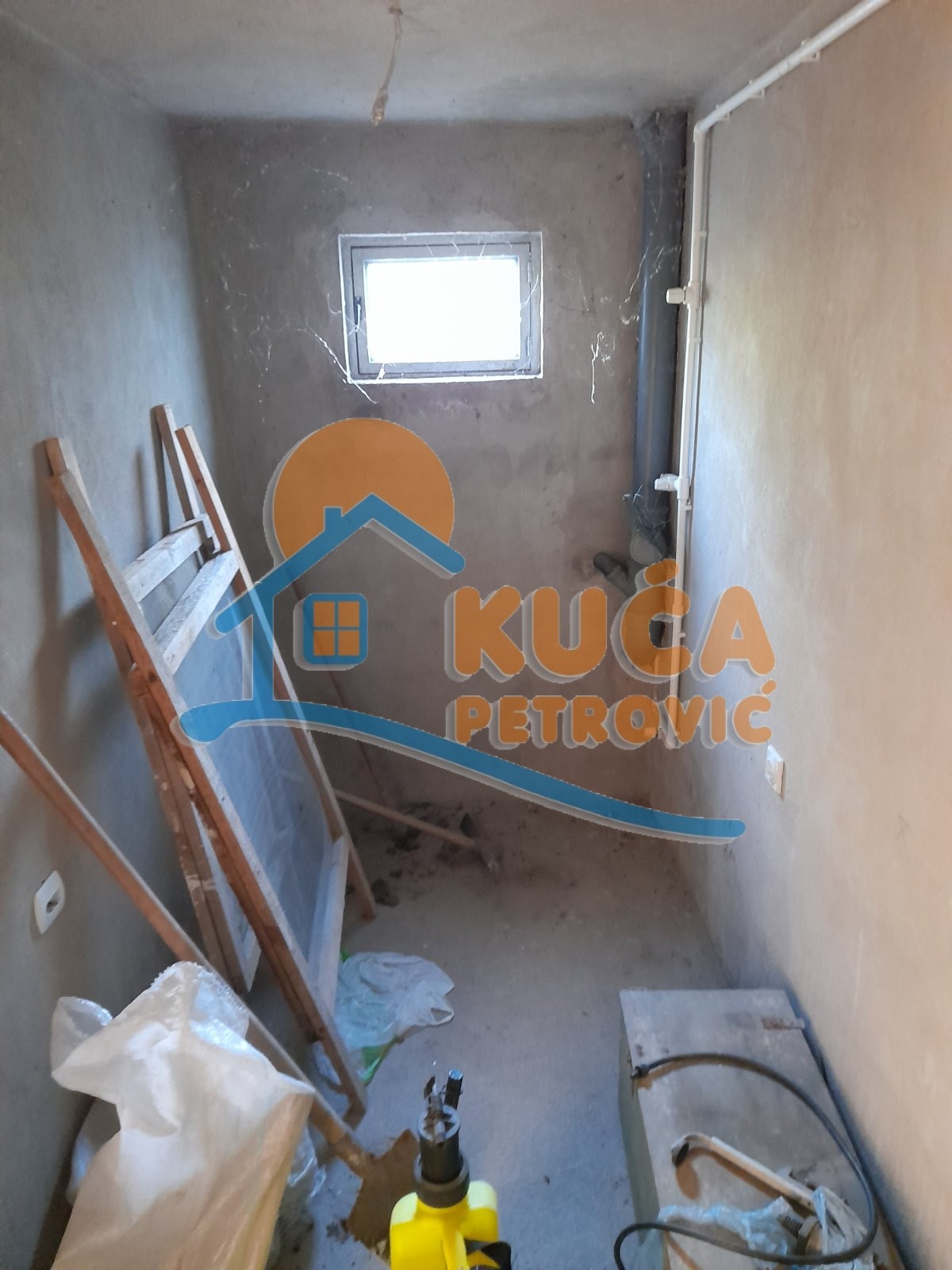 četvorosobna kuća, 204 m2, Donja Vrežina, Kninska ID: p-011456 23
