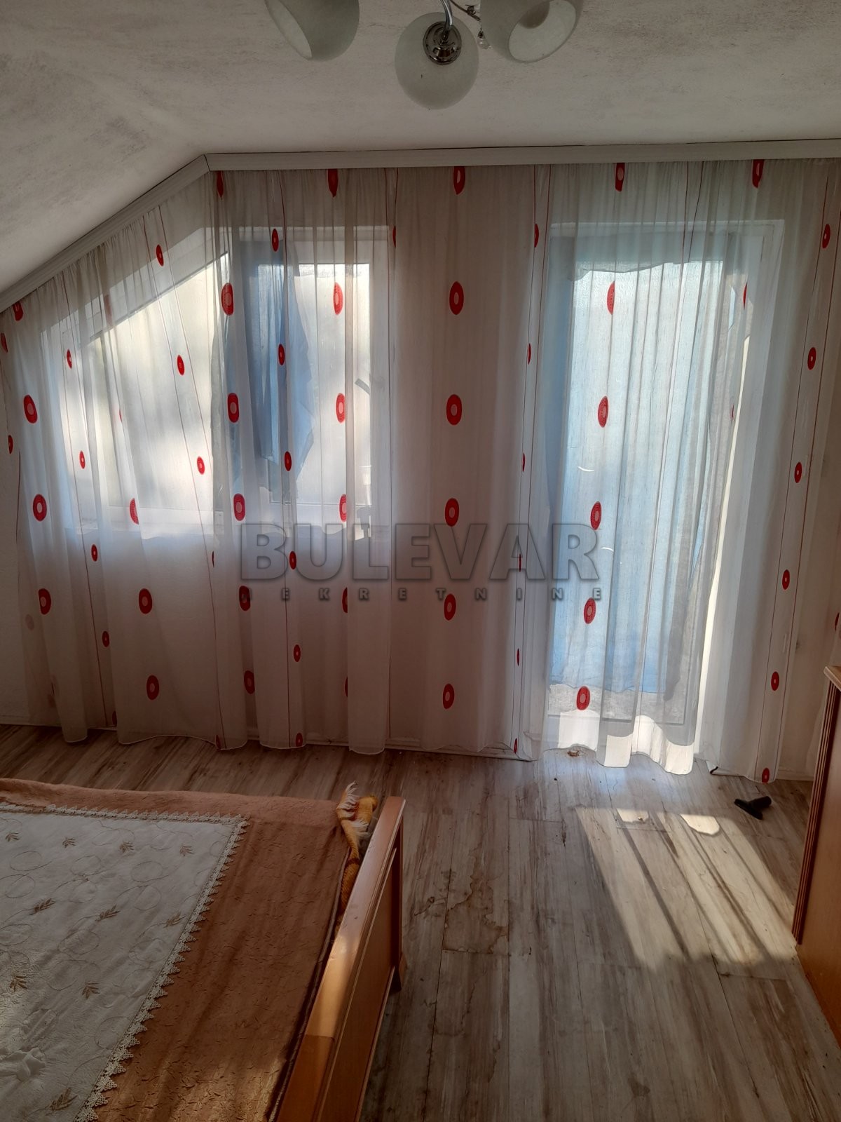 četvorosobna kuća, 204 m2, Donja Vrežina, Kninska ID: p-011456 9