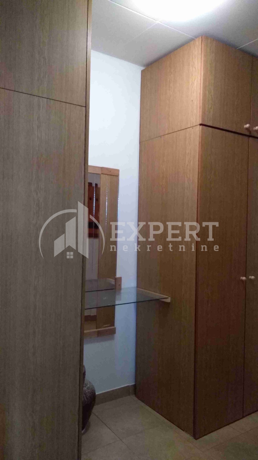 Trosoban stan, 78 m2, Bulevar Nemanjića, Bulevar Nemanjića ID: i-011494 19