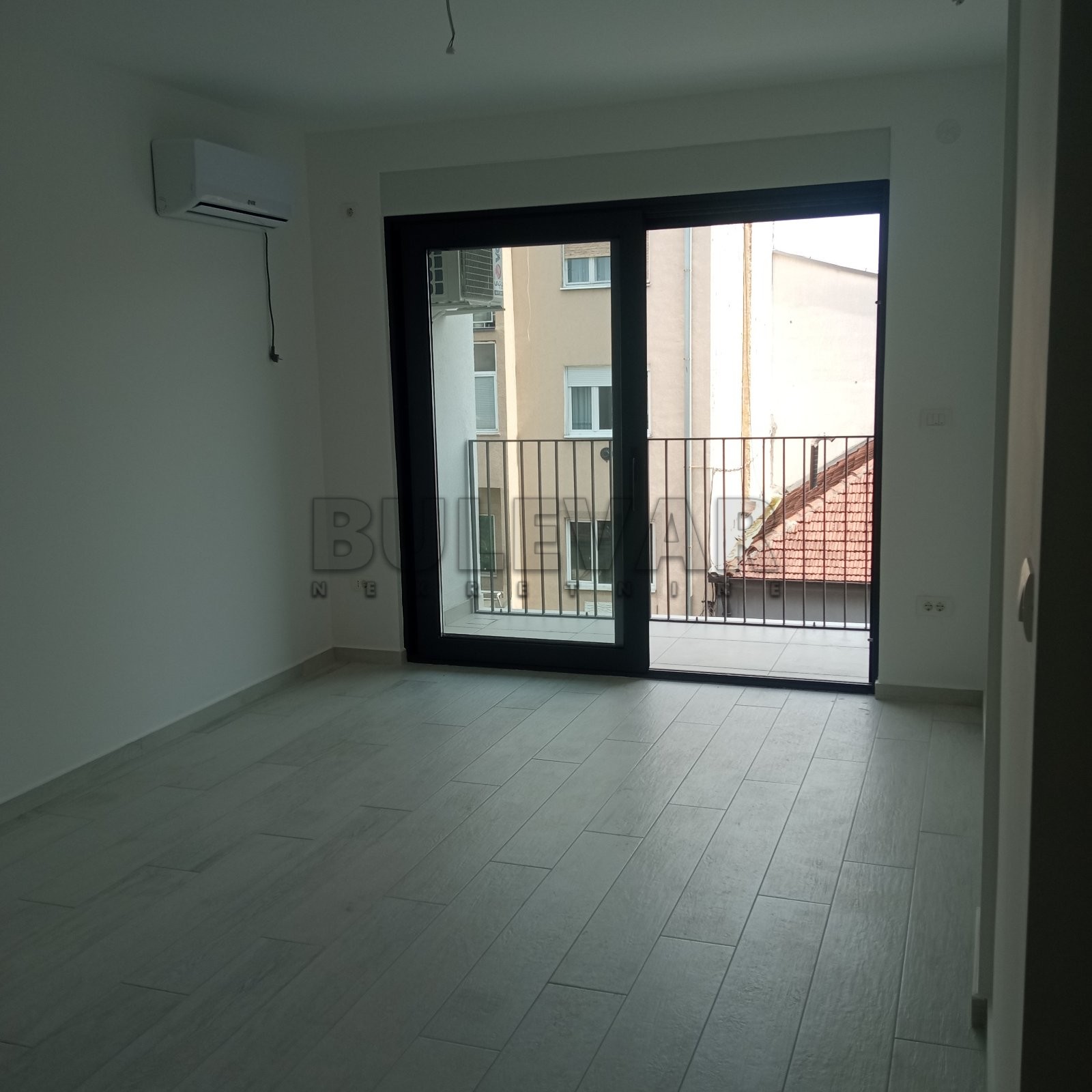 Dvosoban stan, 44 m2, Centar, Kralja Aleksandra I Karađorđevića ID: i-011508 11