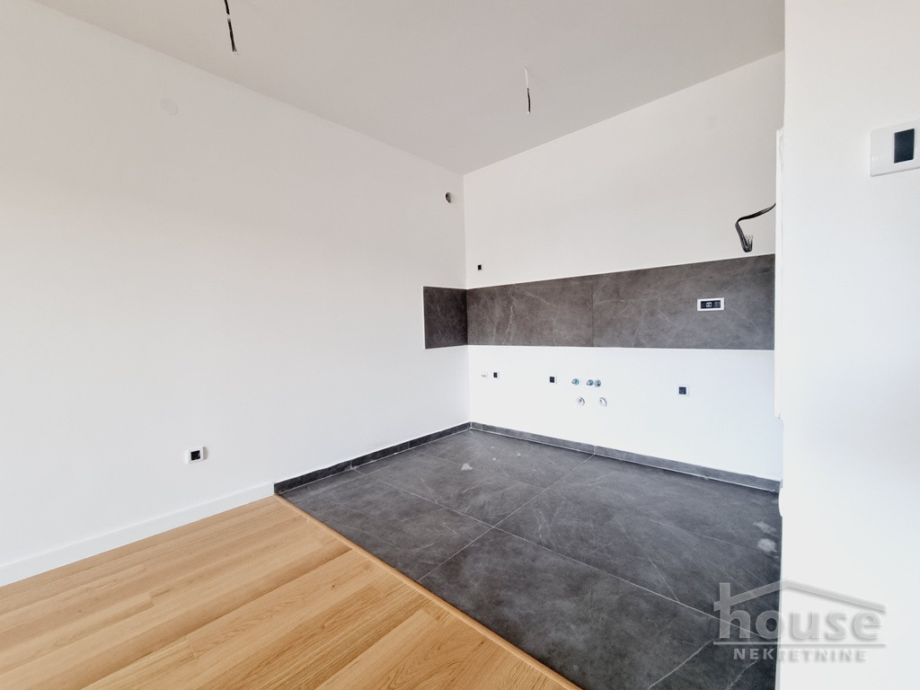 Stan,PETROVARADIN,PETROVARADIN 98m2,209950€ , ID: 1057359 4