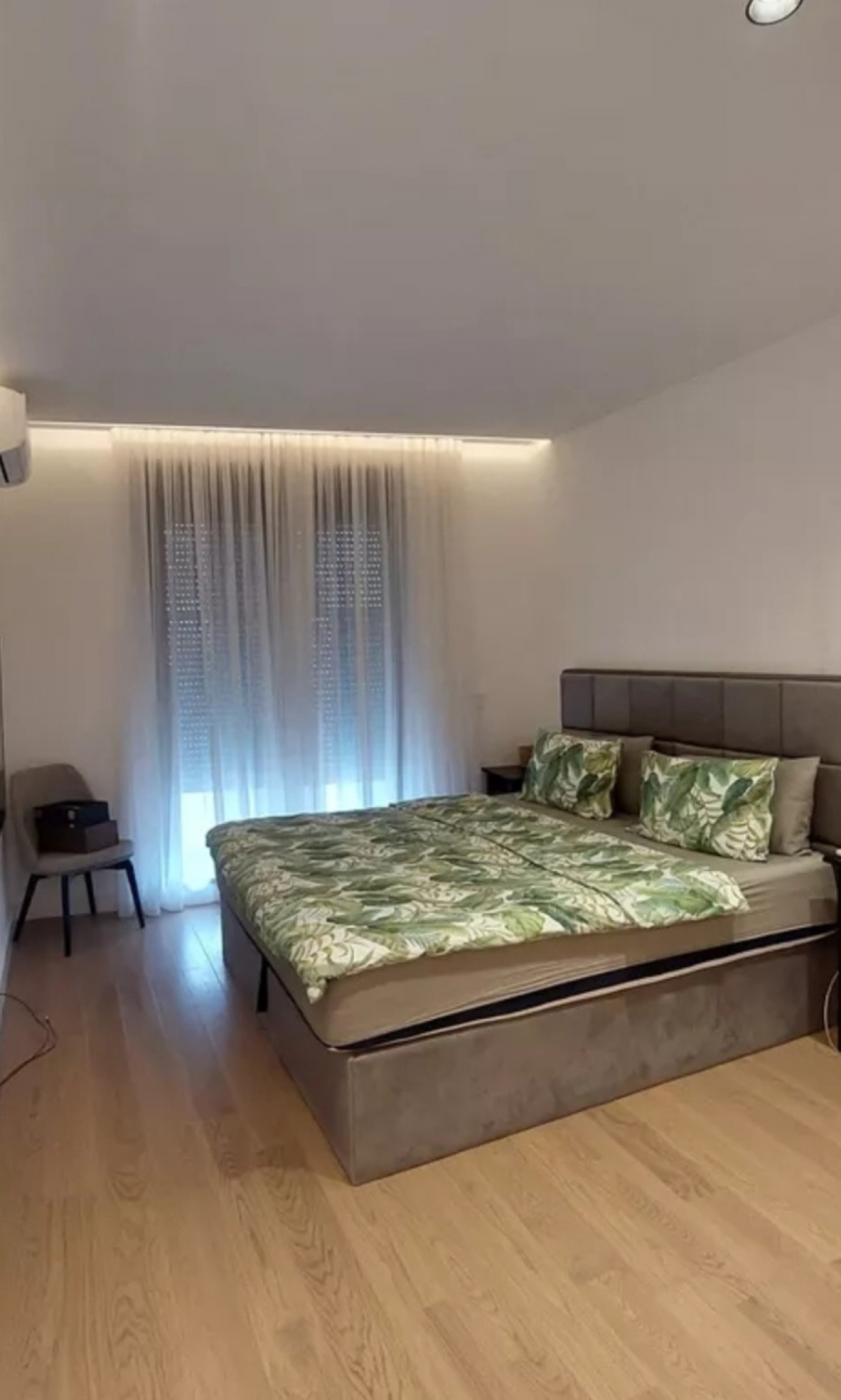 Cetvorosoban lux stan  2 garazna mesta  cena sa svim troskovima 3