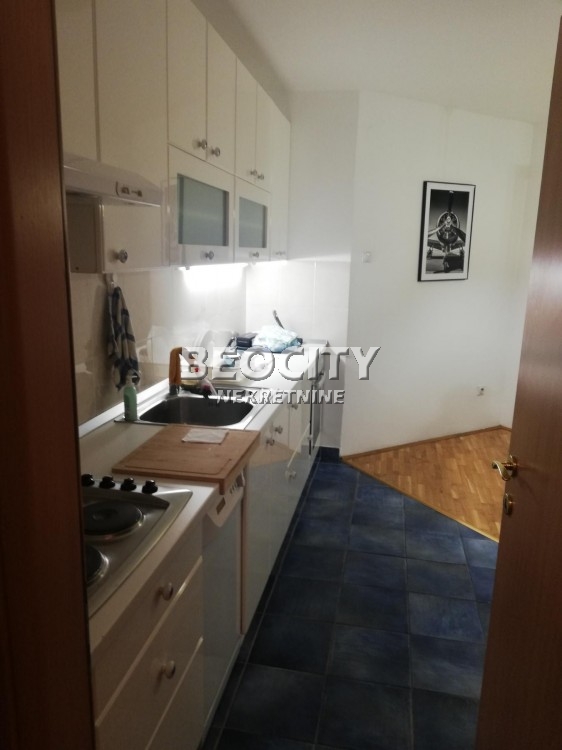 Jednosoban stan, 45 m2, Centar, Magelanova ID: 91637 3