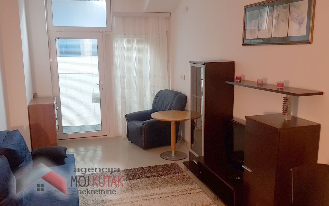 Dva Apartmana  Atraktivna Lokacija 2