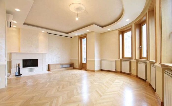 Četvorosoban stan za izdavanje  Njegoseva  2 500   168m² 1