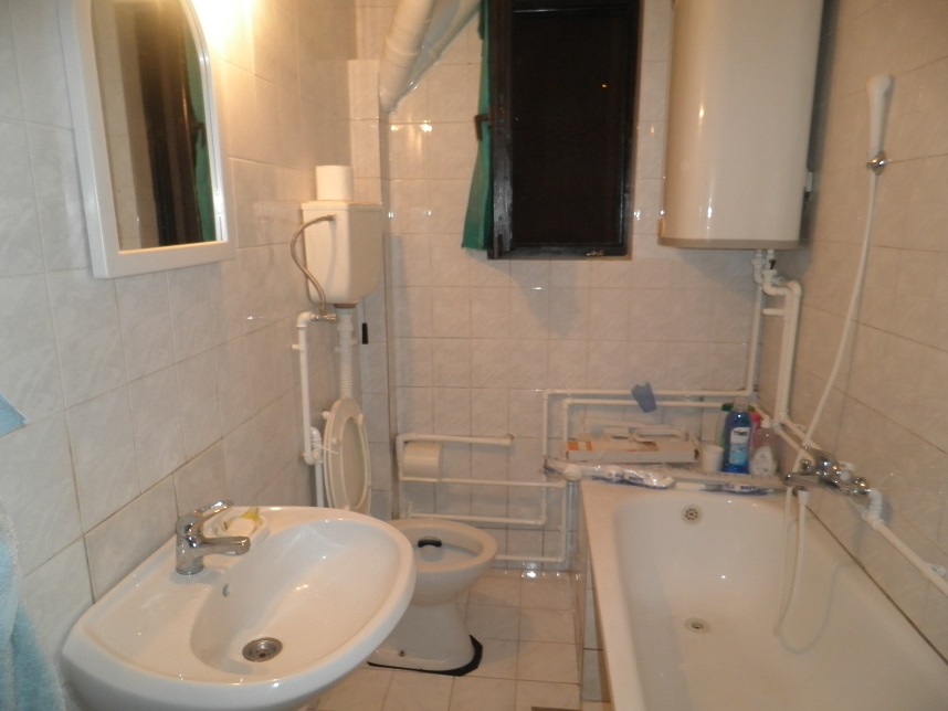 Prodajem kucu u Kraljevu 5