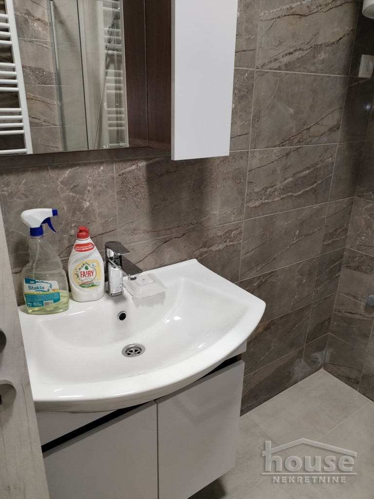 Stanovi,NOVI SAD,BULEVAR 53m2,450€ , ID: 9116459 9