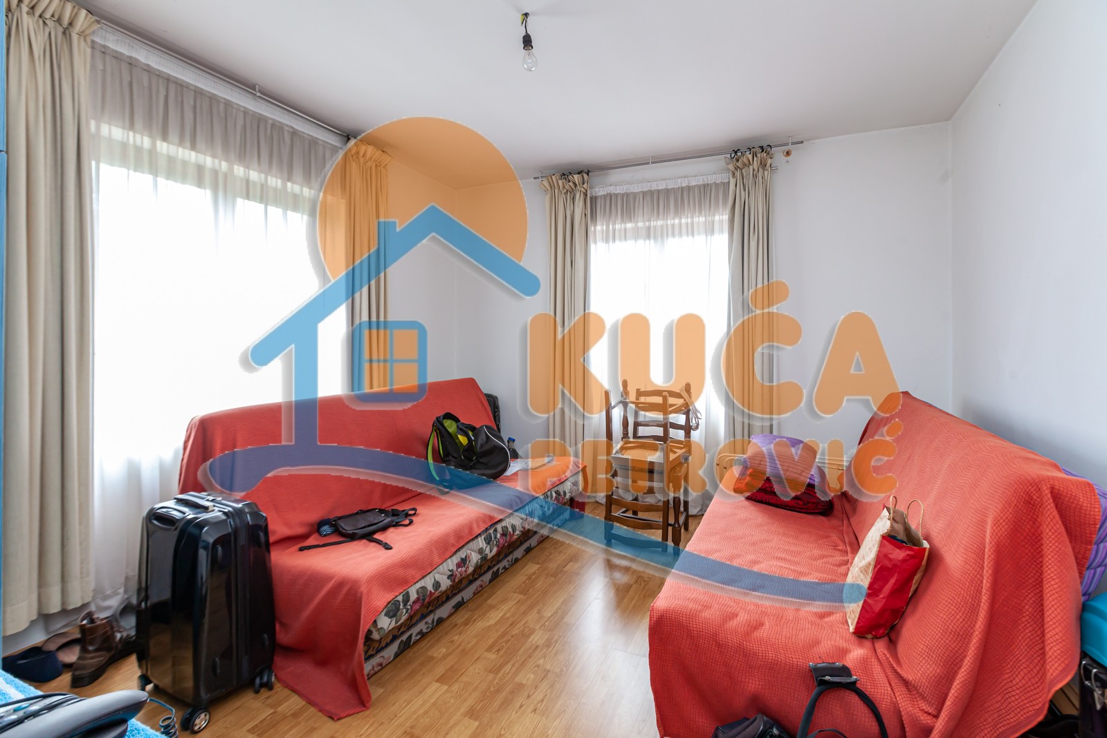 četvorosobna kuća, 214 m2, Trošarina, Gabrovački put ID: p-011567 3