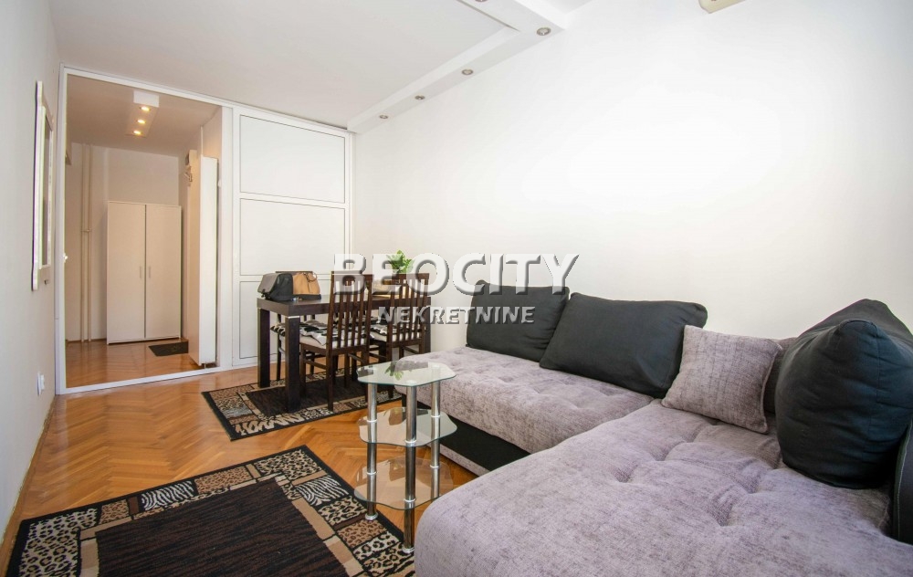 Dvosoban stan, 36 m2, Blok 12 (Yubc), Mihajla Pupina ID: 109834 1