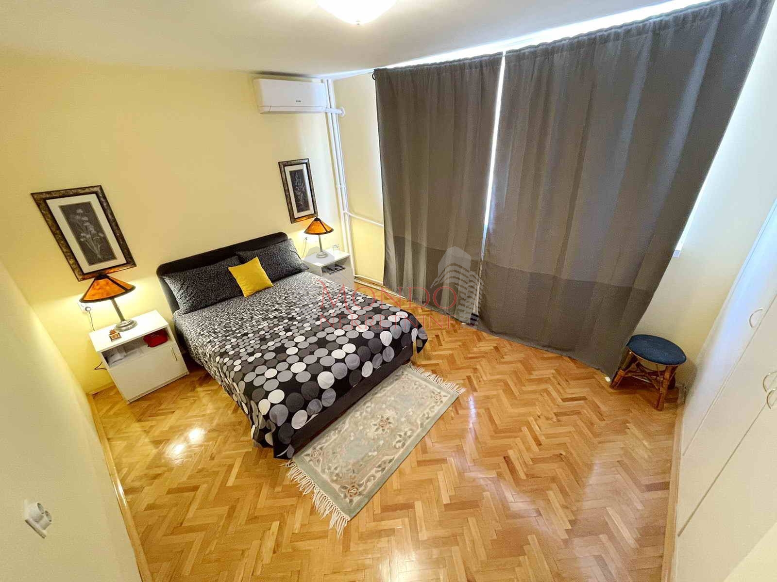 Dvosoban stan u samom centru, cg, Niš 7