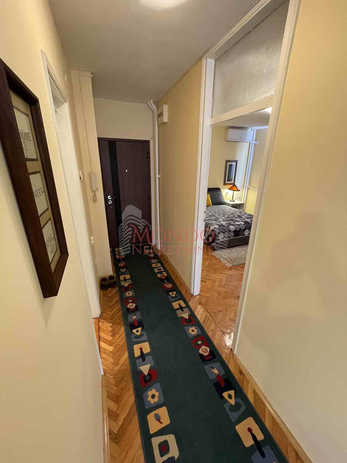 Dvosoban stan u samom centru, cg, Niš 10