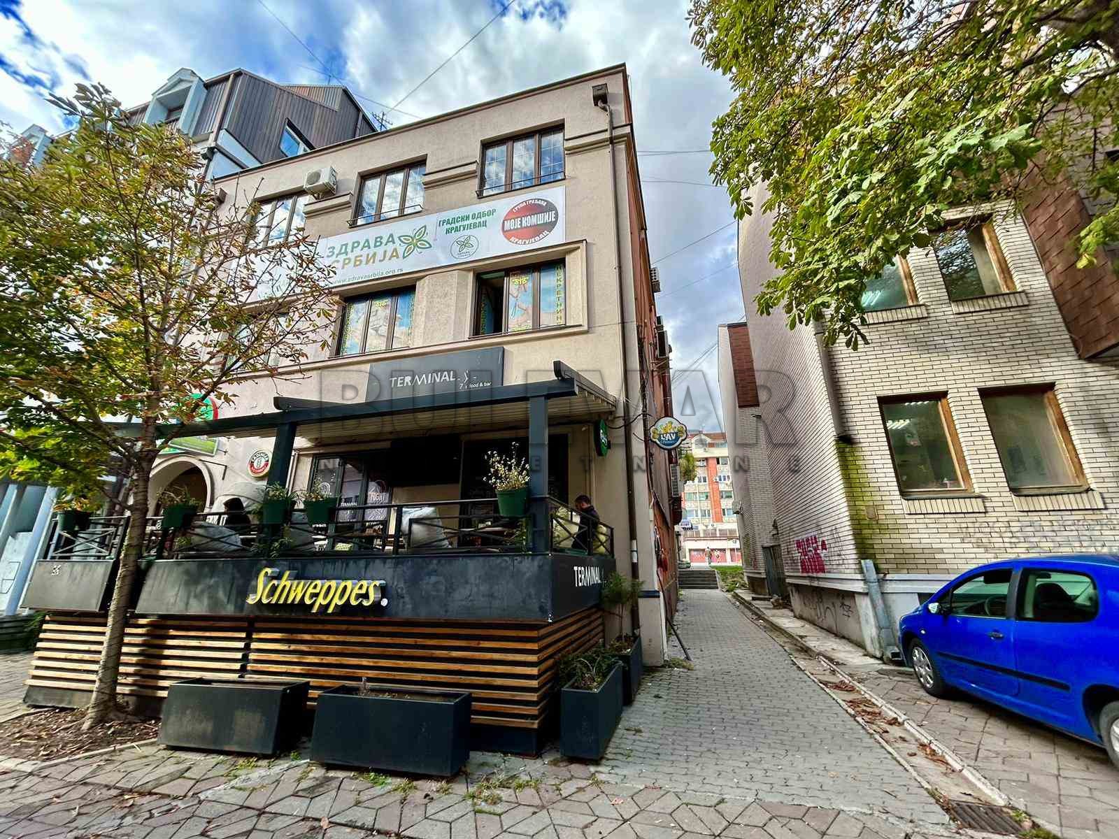 četvorosobna kuća, 621 m2, Centar, Svetozara Markovića ID: p-010473 13