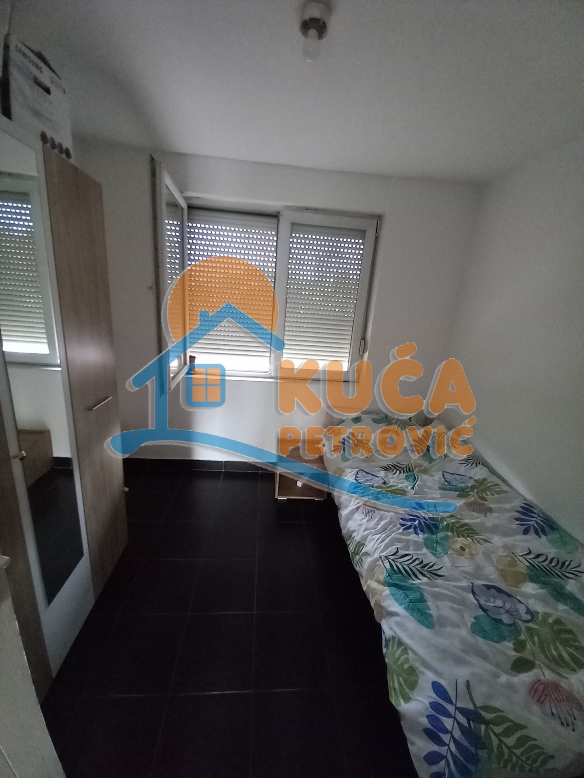 četvorosoban stan, 100 m2, Palilula, Vojvode Gojka ID: i-011610 5