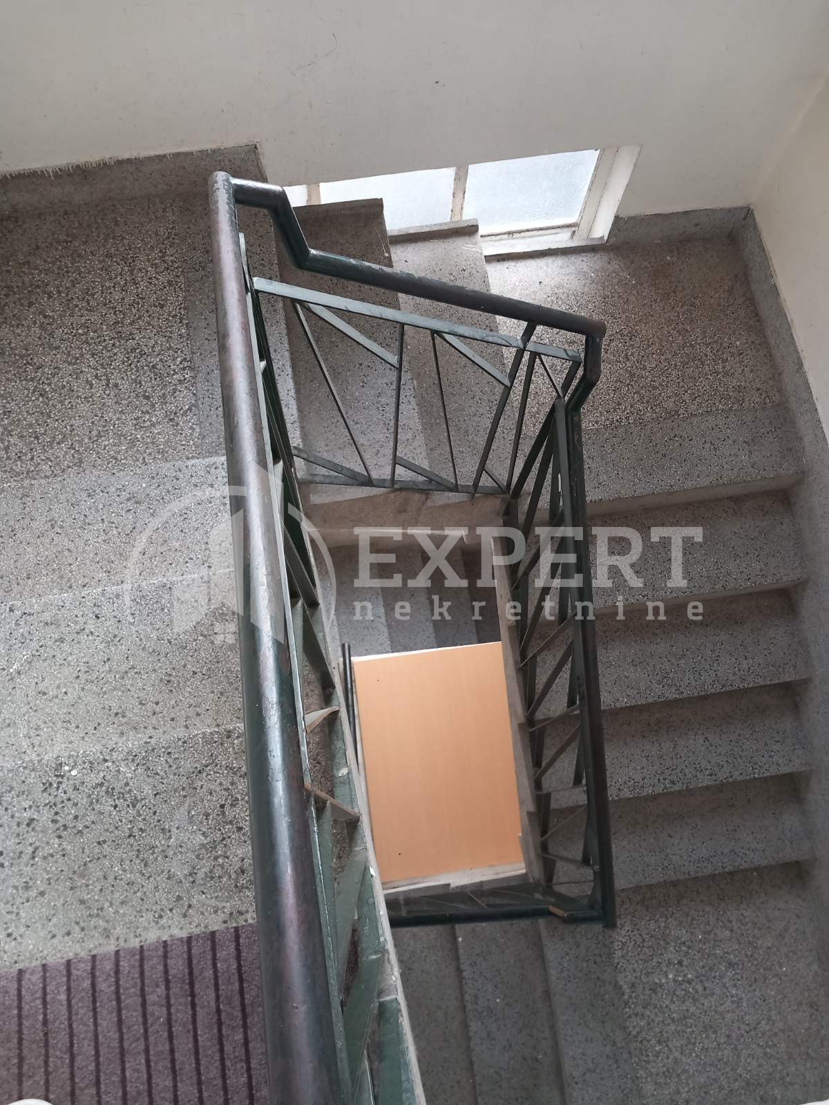 četvorosoban stan, 100 m2, Palilula, Vojvode Gojka ID: i-011610 11