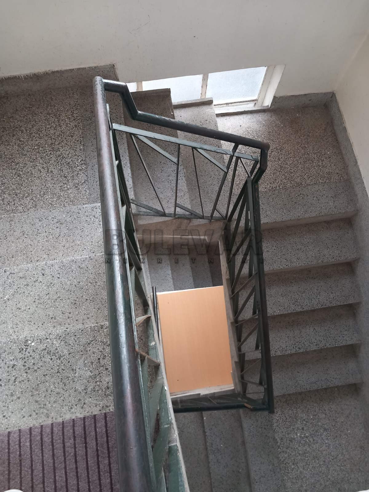 četvorosoban stan, 100 m2, Palilula, Vojvode Gojka ID: i-011610 11