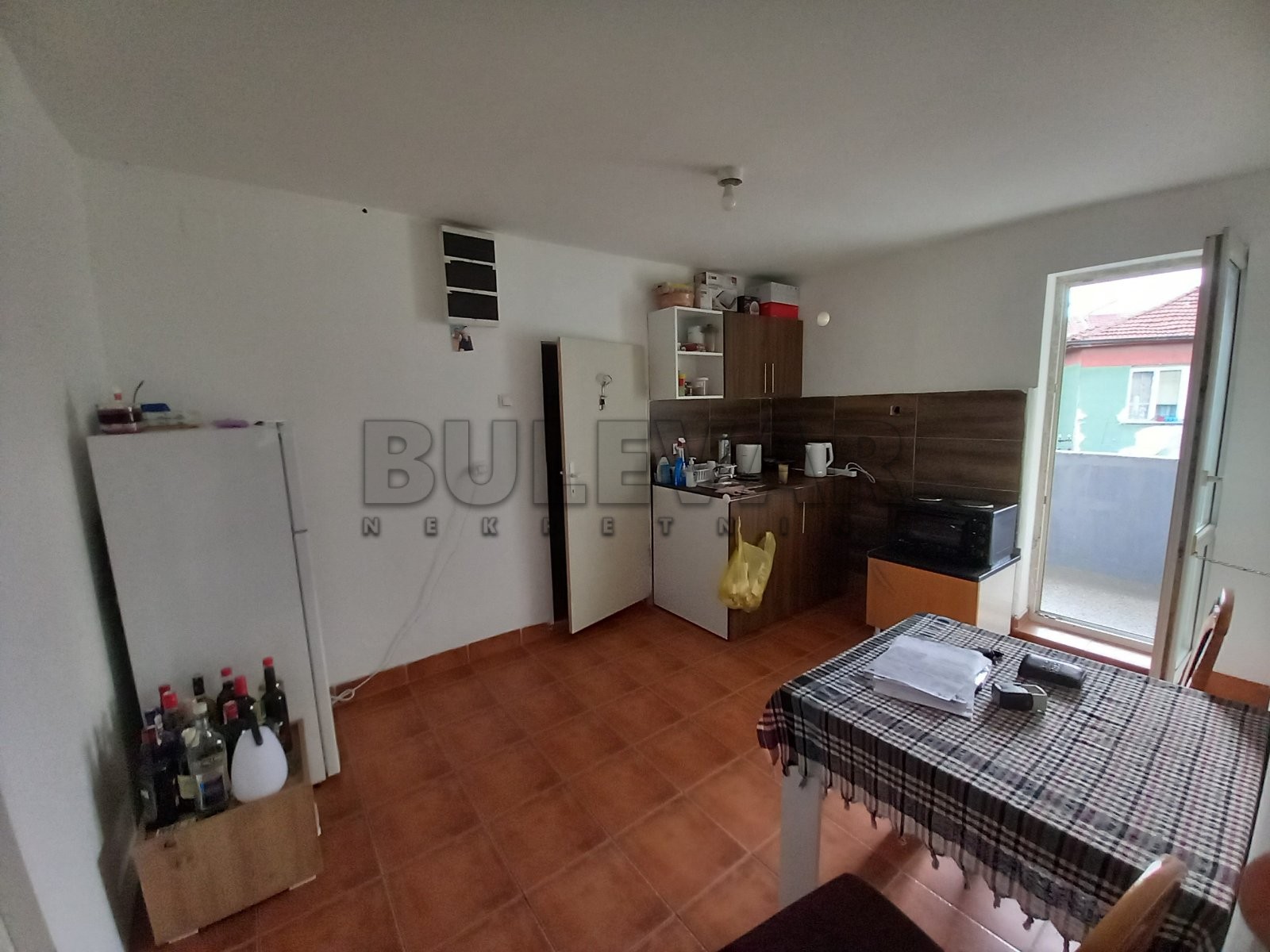 četvorosoban stan, 100 m2, Palilula, Vojvode Gojka ID: i-011610 2