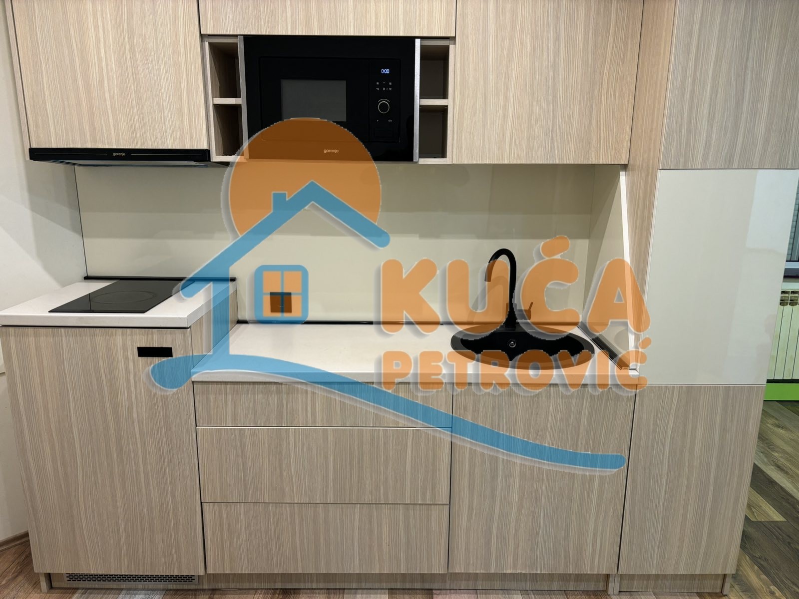 Lokal, 72 m2, Čair, Cara Dušana ID: i-011620 9