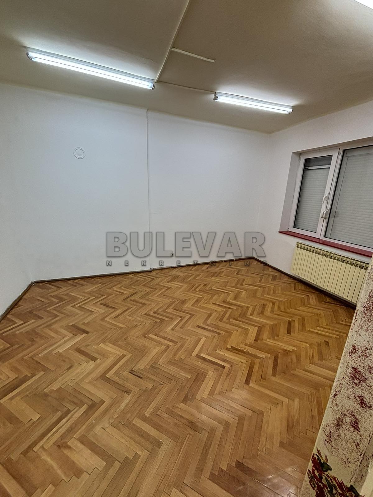 Lokal, 72 m2, Čair, Cara Dušana ID: i-011620 2