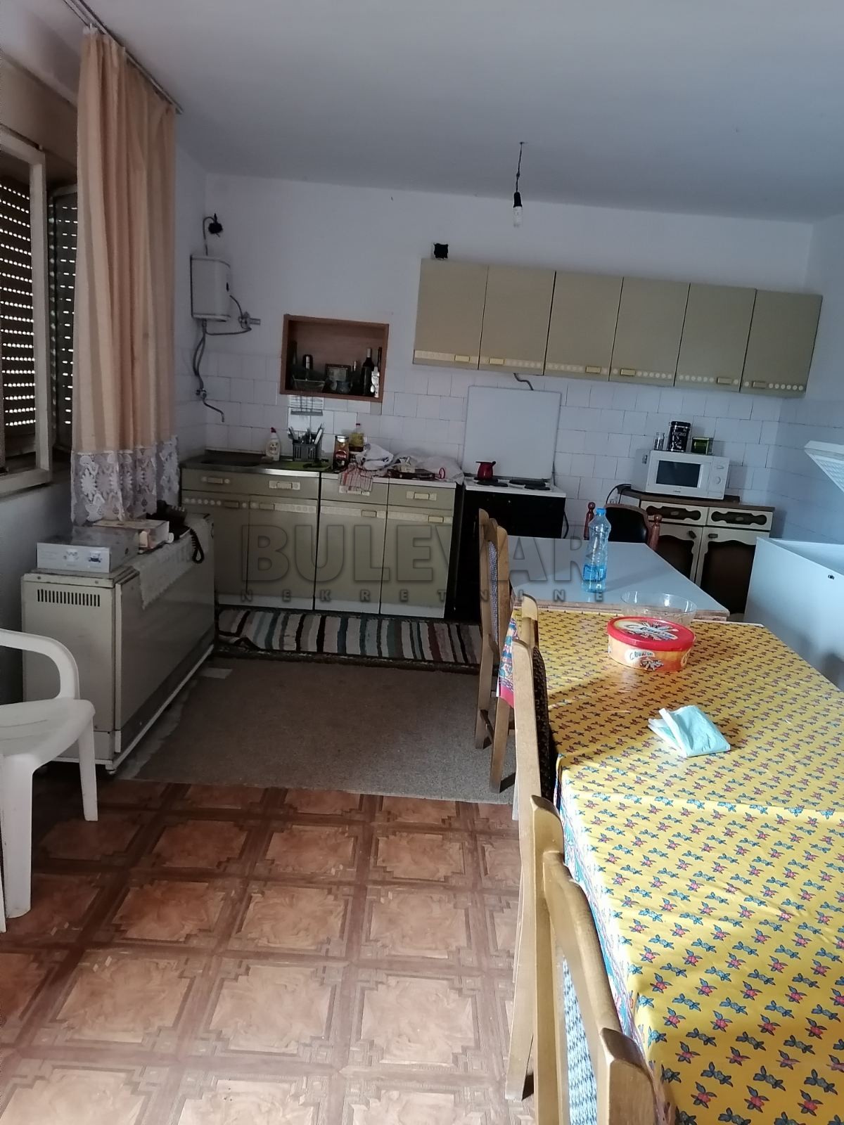 četvorosobna kuća, 200 m2, Gradište ID: p-03977 14