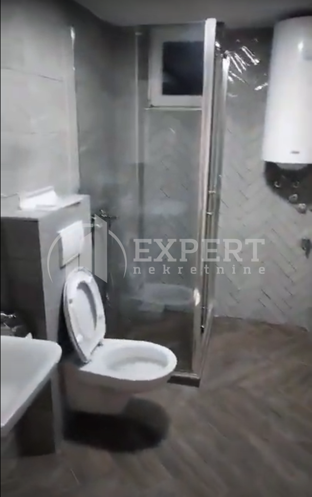 Lokal, 58 m2, Čair, Zetska ID: i-010183 4