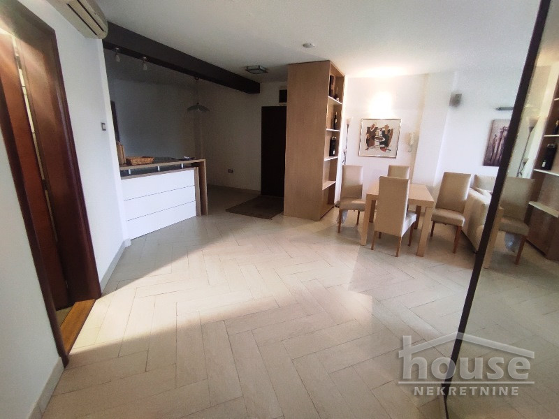 Stan,NOVI SAD,BULEVAR 92m2,227400€ , ID: 1061625 10