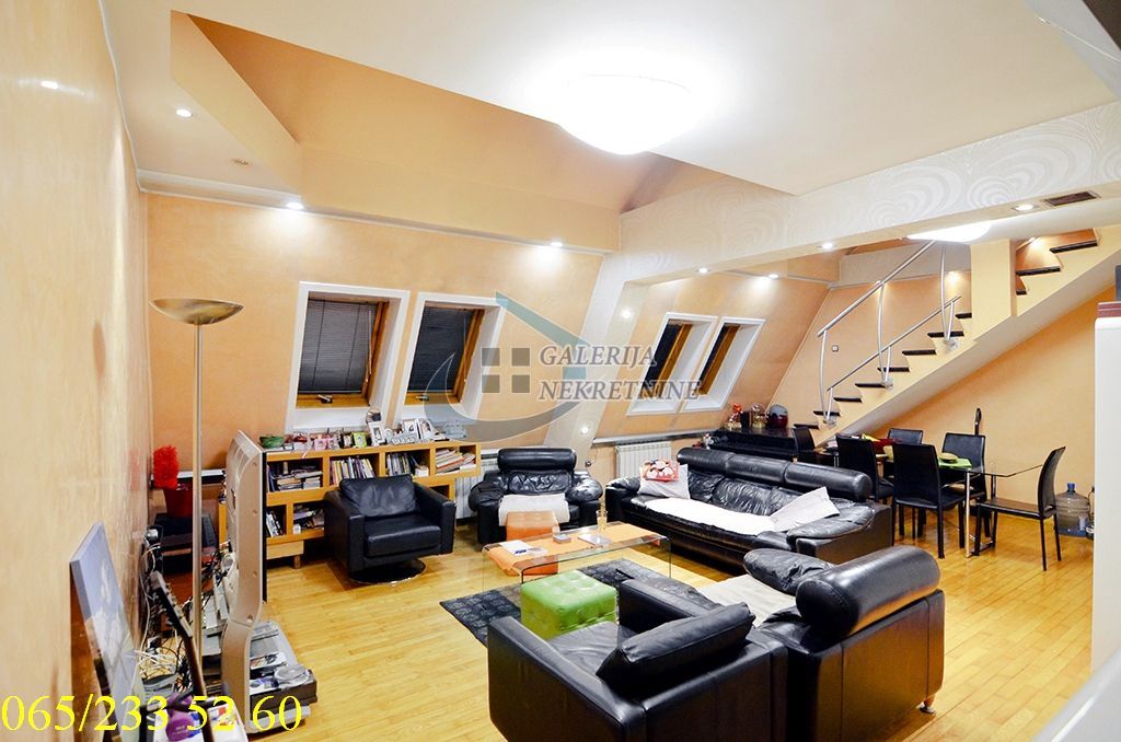 Savski venac  Ekonomski fakultet   Koče Popovića 202m2 1