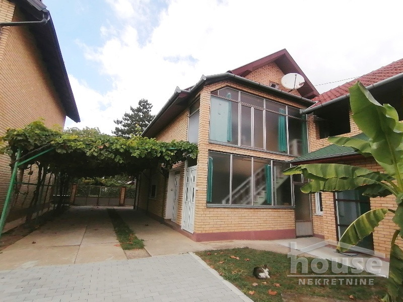 Kuca,PETROVARADIN,SADOVI250m2,257500€ , ID: 3045138 14