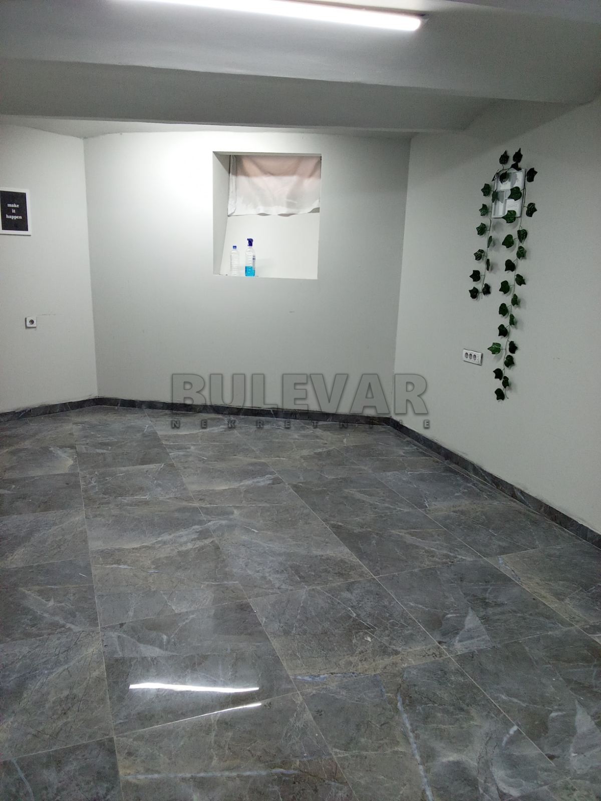 Lokal, 65 m2, Obilićev Venac, Jug Bogdanova ID: p-011535 2