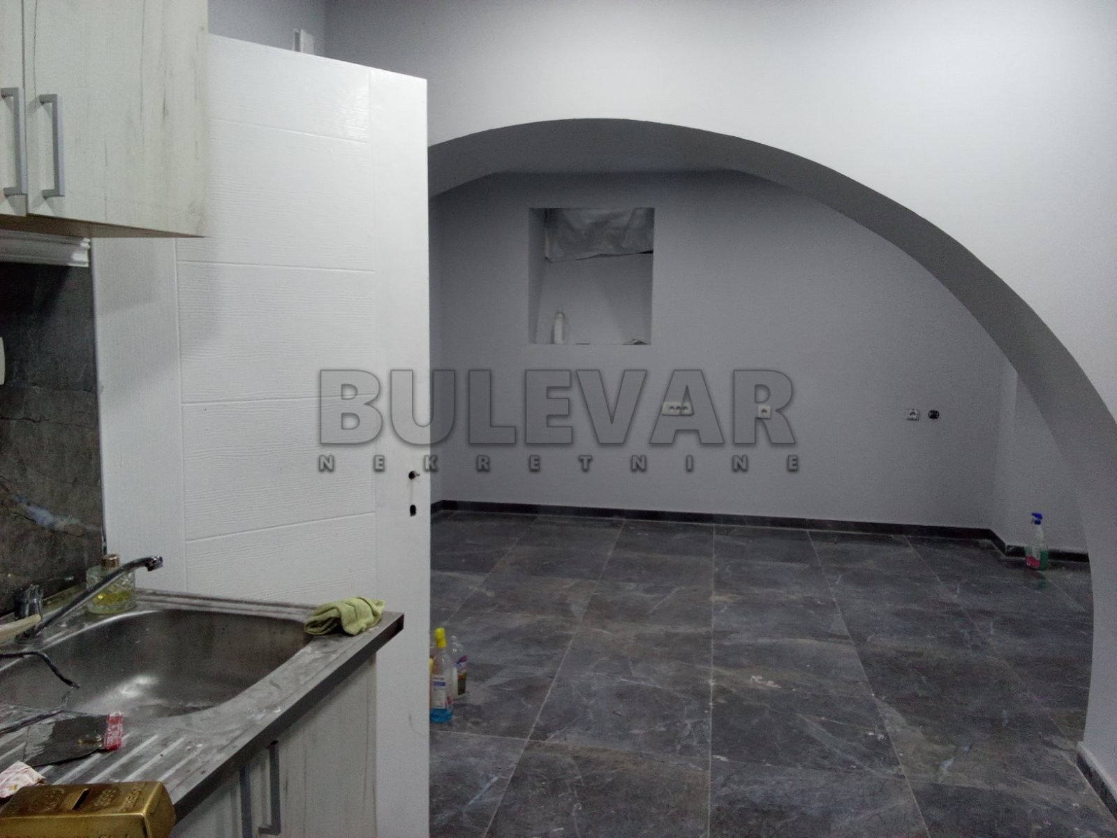 Lokal, 65 m2, Obilićev Venac, Jug Bogdanova ID: p-011535 7