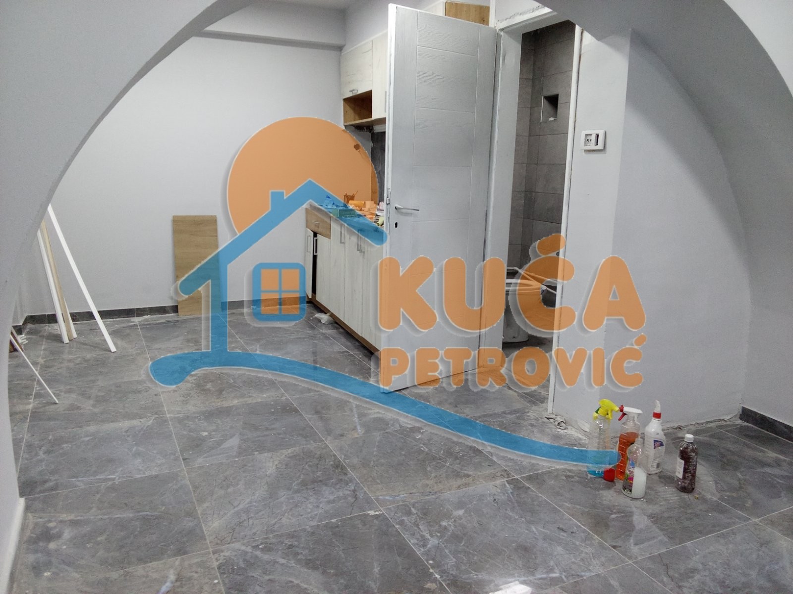 Lokal, 65 m2, Obilićev Venac, Jug Bogdanova ID: p-011535 3