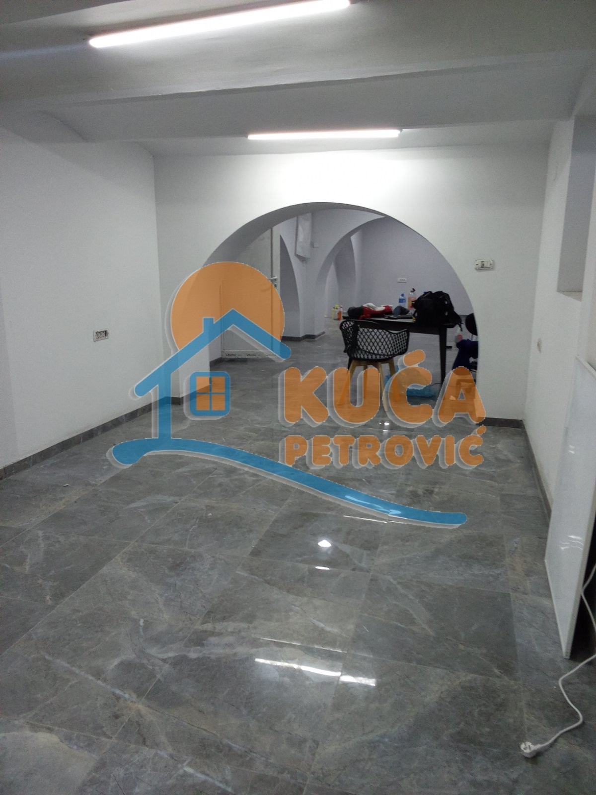 Lokal, 65 m2, Obilićev Venac, Jug Bogdanova ID: p-011535 5