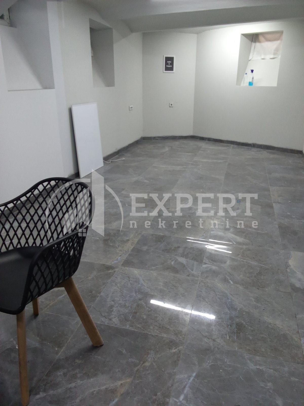 Lokal, 65 m2, Obilićev Venac, Jug Bogdanova ID: p-011535 4