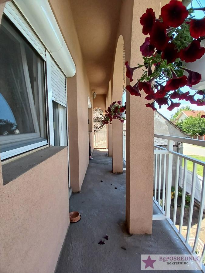 Surčin, Dobanovci, Anđelka Čobanovića, 160m2 11