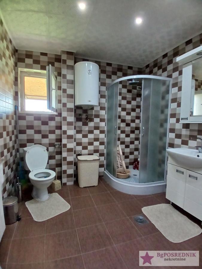 Surčin, Dobanovci, Anđelka Čobanovića, 160m2 15