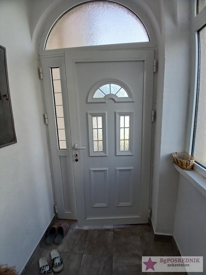 Surčin, Dobanovci, Anđelka Čobanovića, 160m2 17